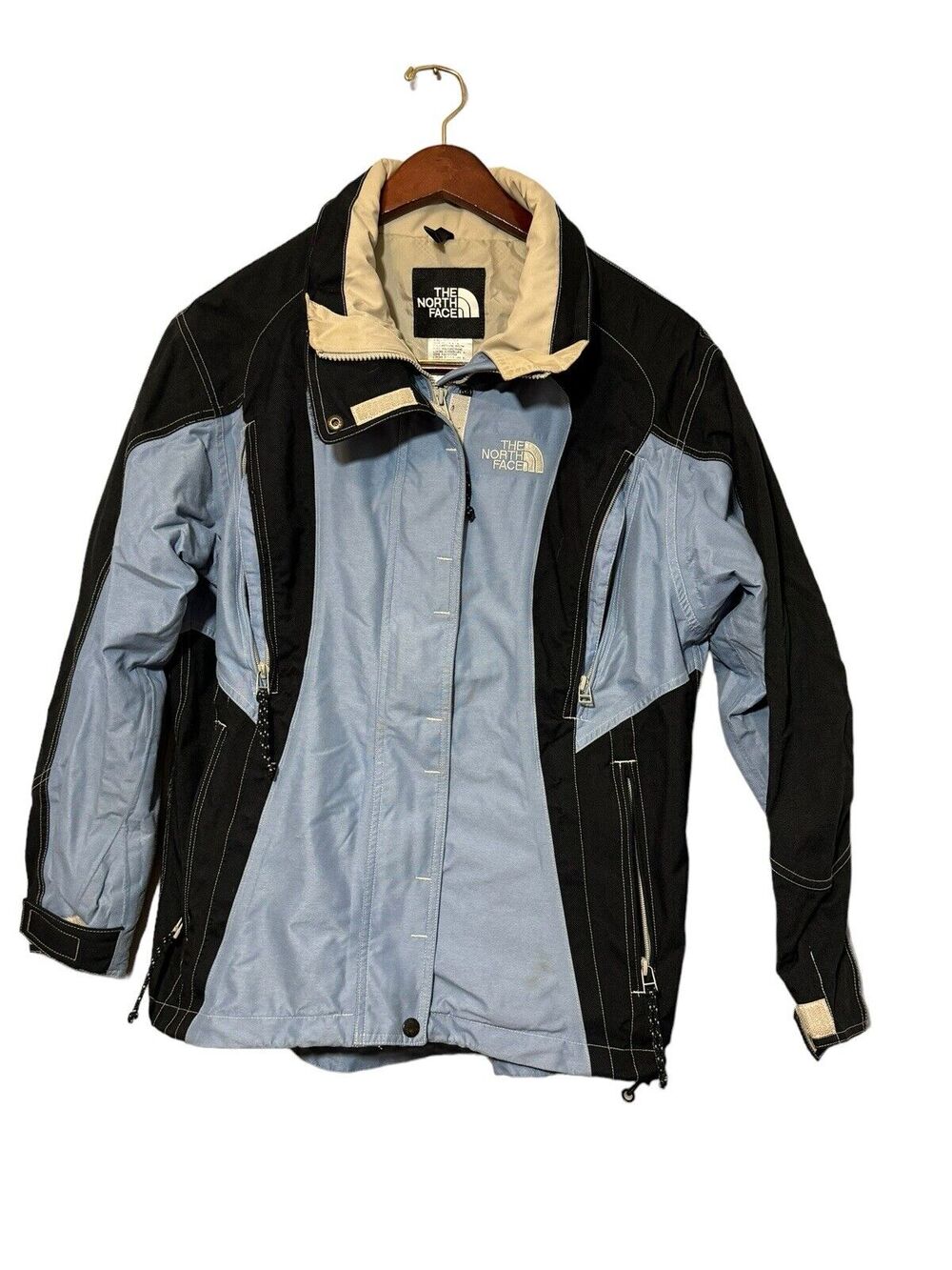 The North Face Hyvent Women's Medium Light Blue and Black Nylon Jacket Snow Ski
